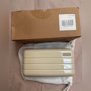 NEW NIB Away Travel Glasses Case Salt White Gloss $75 mini sunglasses organizer